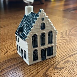 KLM Delft House #49